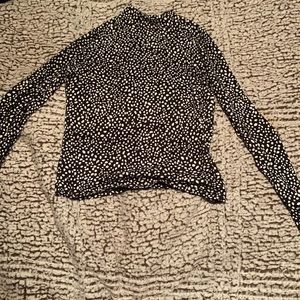Gaze Womens small black and white dotted turtle neck